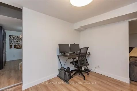 987 Tilley Street North Bay ON P1B 3H9