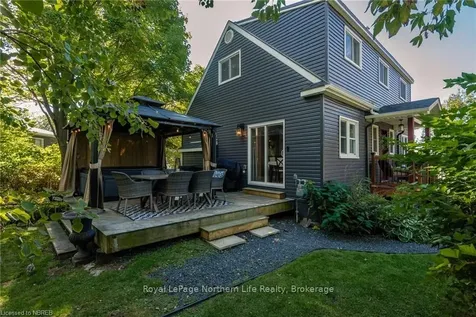 987 Tilley Street North Bay ON P1B 3H9