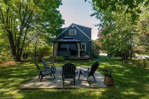 987 Tilley Street North Bay ON P1B 3H9