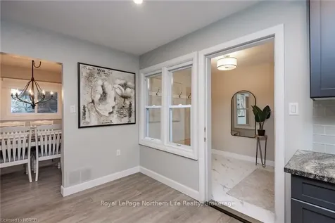 987 Tilley Street North Bay ON P1B 3H9