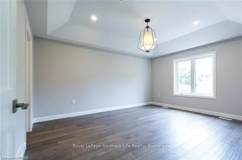 22 Silver Maple Lane North Bay ON P1C 0B5
