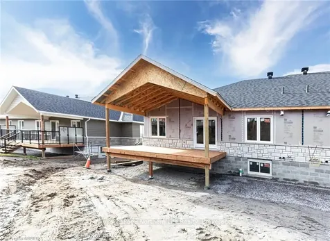 22 Silver Maple Lane North Bay ON P1C 0B5