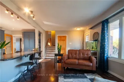 47 Marshall Park Drive North Bay ON P1A 2P1