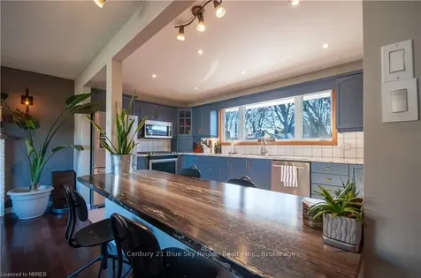 47 Marshall Park Drive North Bay ON P1A 2P1