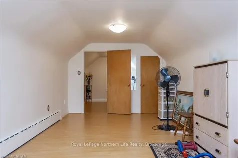 845 Ann Street North Bay ON P1B 5M2