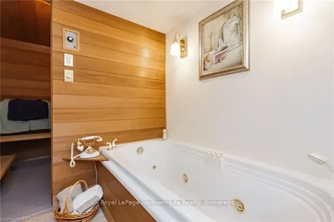 845 Ann Street North Bay ON P1B 5M2
