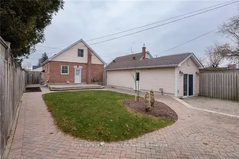 845 Ann Street North Bay ON P1B 5M2