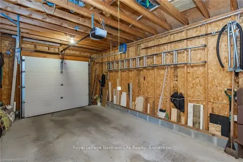 845 Ann Street North Bay ON P1B 5M2