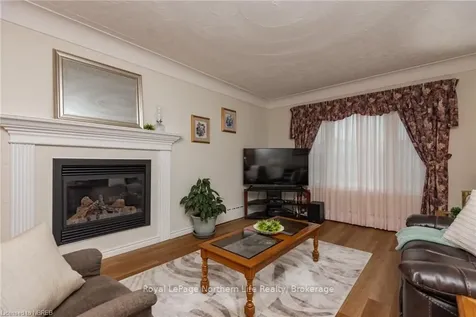 845 Ann Street North Bay ON P1B 5M2