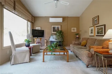 1542 Pinewood Crescent North Bay ON P1B 4P4
