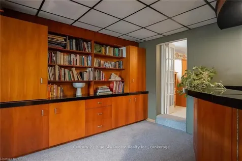 1542 Pinewood Crescent North Bay ON P1B 4P4