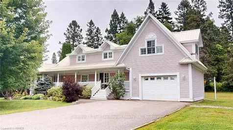 815 Golf Club Road North Bay ON P1B 8G2