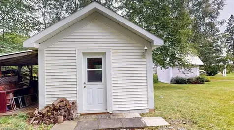 815 Golf Club Road North Bay ON P1B 8G2
