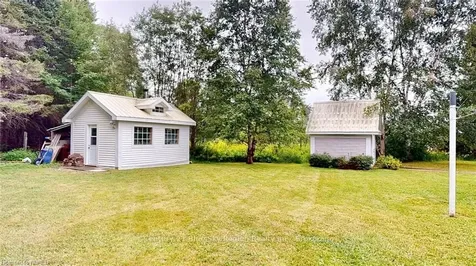 815 Golf Club Road North Bay ON P1B 8G2