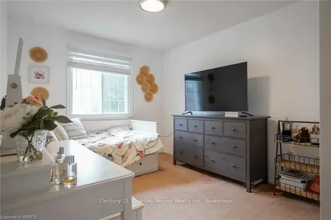 338 Carmichael Drive North Bay ON P1B 8G2