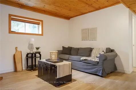 338 Carmichael Drive North Bay ON P1B 8G2