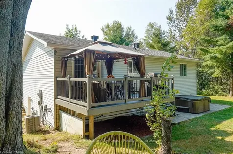 338 Carmichael Drive North Bay ON P1B 8G2