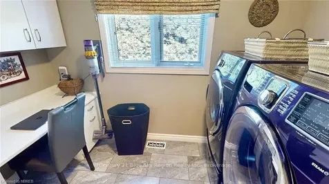 18 Fodor Street North Bay ON P1A 1C4