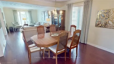 18 Fodor Street North Bay ON P1A 1C4
