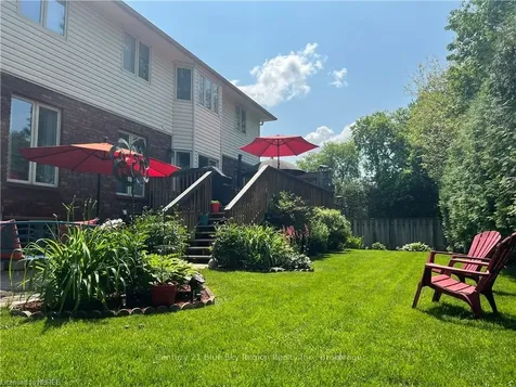 18 Fodor Street North Bay ON P1A 1C4