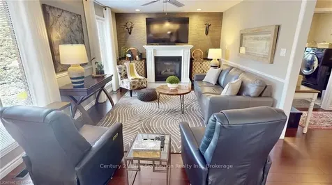 18 Fodor Street North Bay ON P1A 1C4
