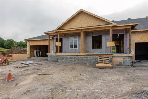 26 Silver Maple Lane North Bay ON P1C 0B5