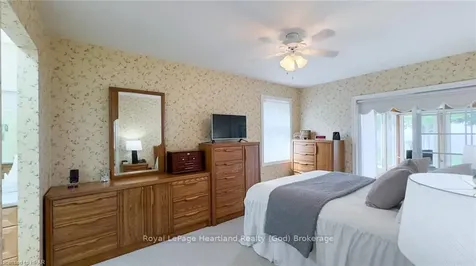 301 Bethune Crescent Goderich ON N7A 4M6