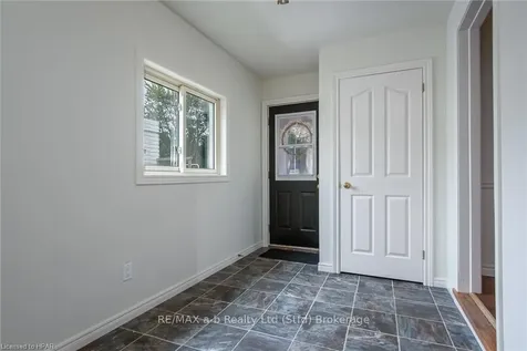 237 Romeo Street S Stratford ON N5A 4T3