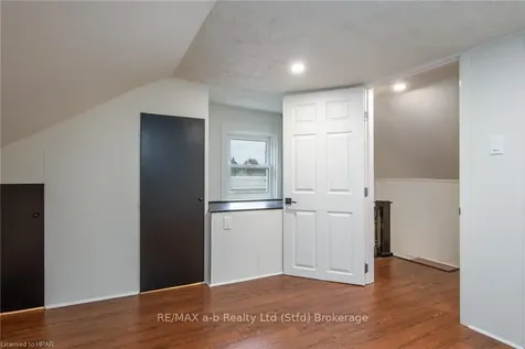 237 Romeo Street S Stratford ON N5A 4T3