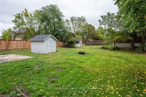 237 Romeo Street S Stratford ON N5A 4T3