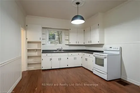 237 Romeo Street S Stratford ON N5A 4T3