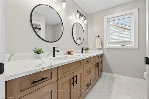 26 Ann Street N Minto ON N0G 1M0