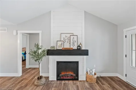 26 Ann Street N Minto ON N0G 1M0