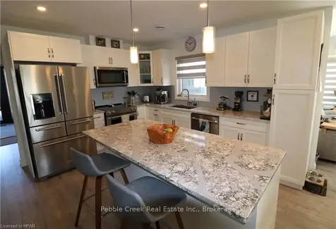 159 Lake Breeze Drive Cramahe ON N7A 0C6