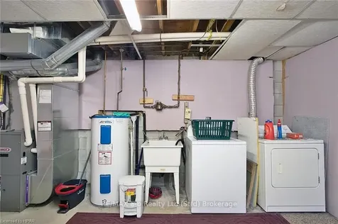 301 Dufferin Street Stratford ON N5A 2H3