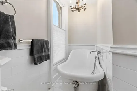 1 Cobourg Street Goderich ON N7A 2J1