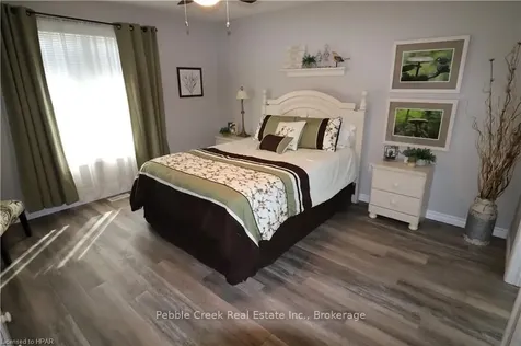 28 Huron Heights Drive Ashfield-colborne-wawanosh ON N7A 0B1