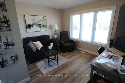 28 Huron Heights Drive Ashfield-colborne-wawanosh ON N7A 0B1