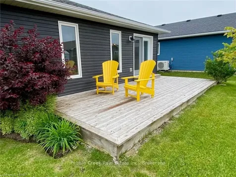 28 Huron Heights Drive Ashfield-colborne-wawanosh ON N7A 0B1