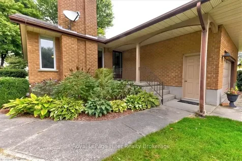 250 Stella Avenue Southwest Middlesex ON N0L 1M0