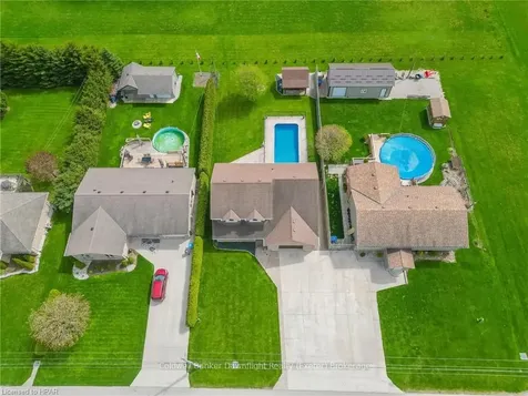 163 Brock Avenue Bluewater ON N0M 1X0