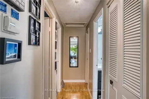 63 Kathryn Crescent Stratford ON N5A 6W9
