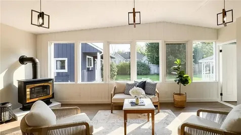 22 Hamilton Street Bluewater ON N0M 1G0