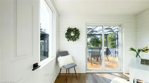 22 Hamilton Street Bluewater ON N0M 1G0