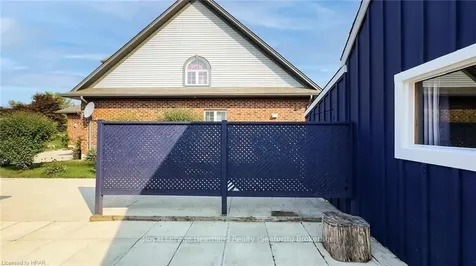 22 Hamilton Street Bluewater ON N0M 1G0