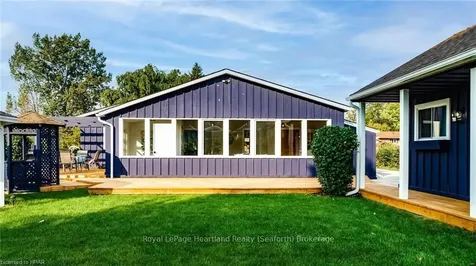 22 Hamilton Street Bluewater ON N0M 1G0