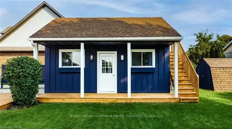 22 Hamilton Street Bluewater ON N0M 1G0