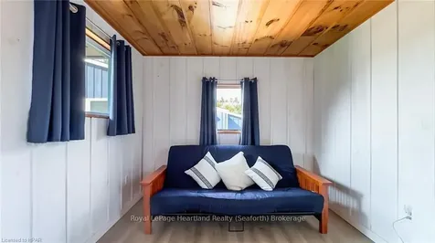 22 Hamilton Street Bluewater ON N0M 1G0