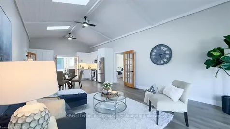 22 Hamilton Street Bluewater ON N0M 1G0