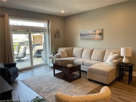 104 Ridgewood Crescent St. Marys ON N4X 1E8